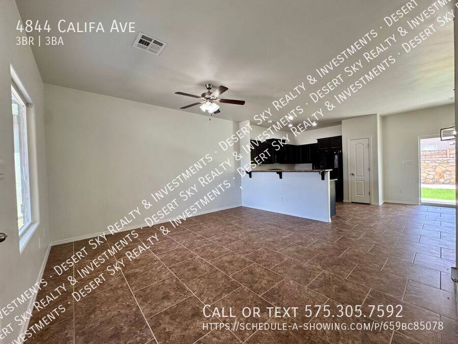 4844 Califa Ave - Photo 4 of 30