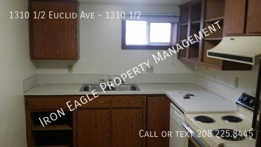 1310 1/2 S Euclid Ave #1310-1-2 - Photo 3 of 11