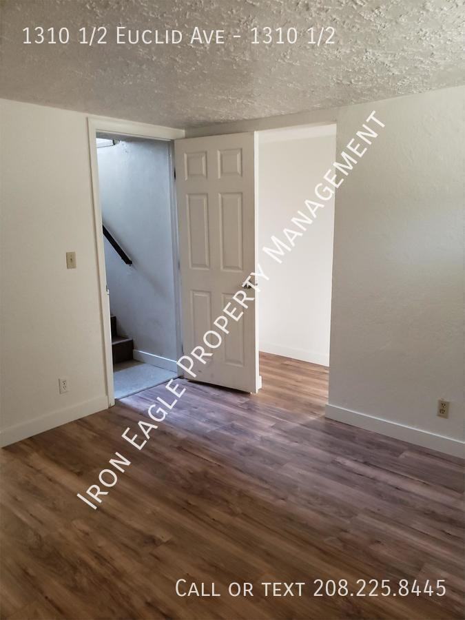 1310 1/2 S Euclid Ave #1310-1-2 - Photo 4 of 11