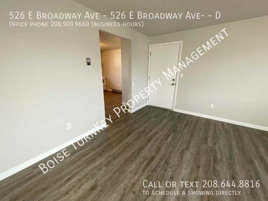 BROADWAY & #D - Photo 3 of 28