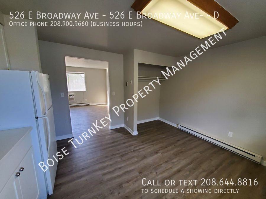 BROADWAY & #D - Photo 7 of 28