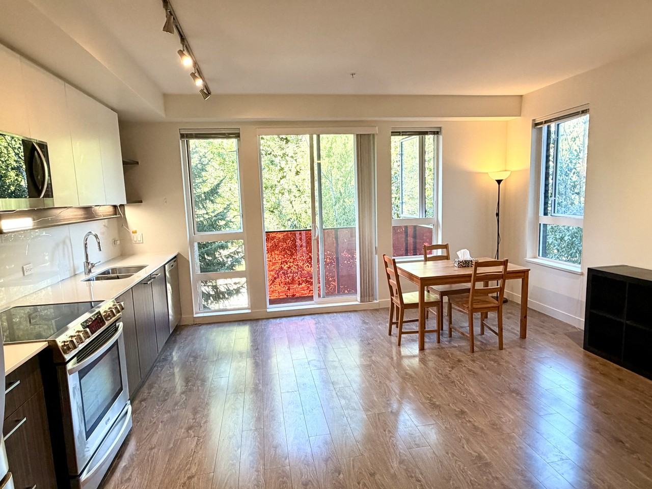 9250 University High Street #301 - Photo 5 of 16
