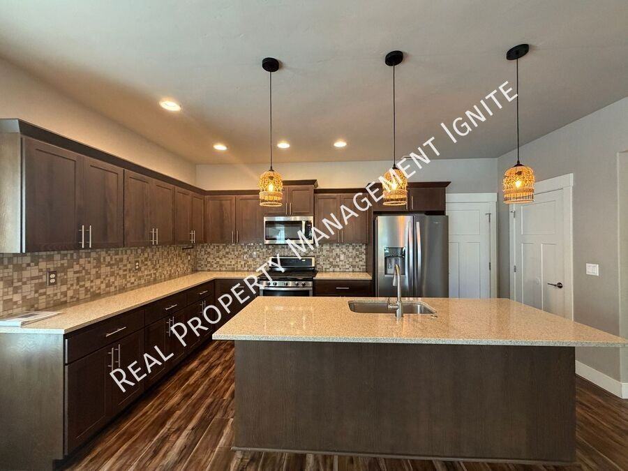 20531 Se Stanford Pl - Photo 3 of 16