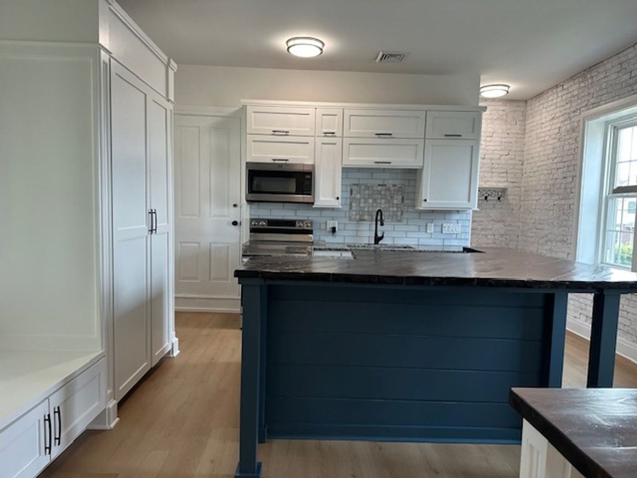 414 E Main St #2 - Photo 3 of 16