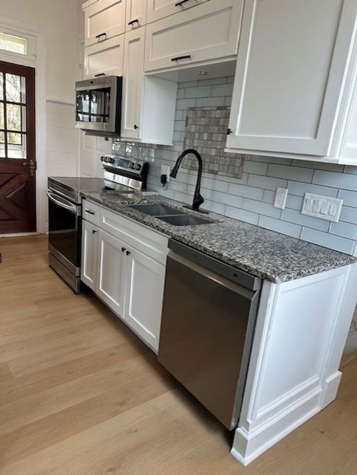 414 E Main St #2 - Photo 6 of 16