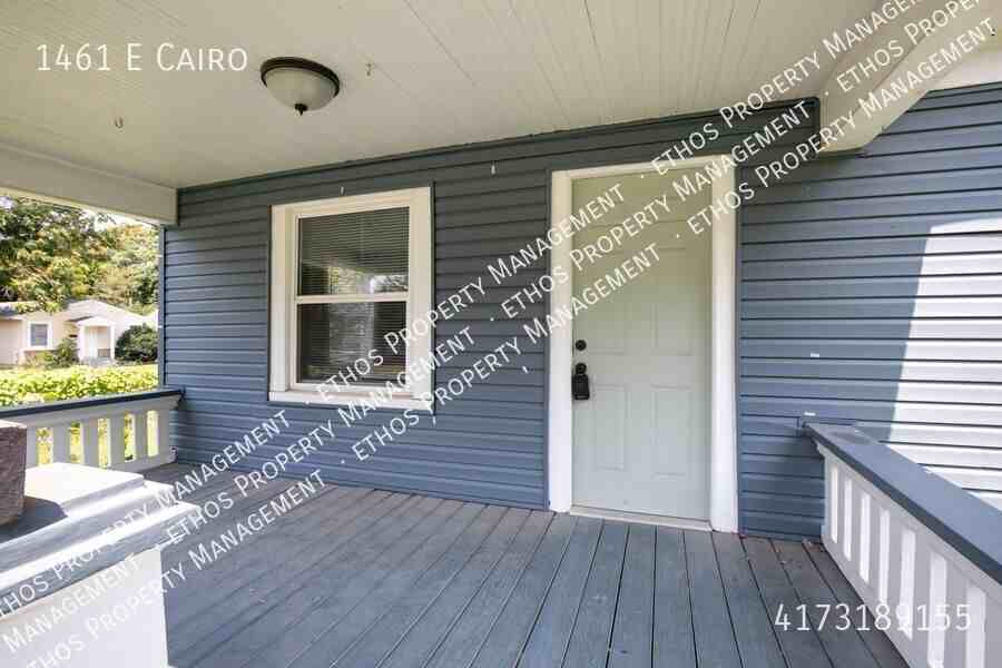 1461 E Cairo St - Photo 2 of 16