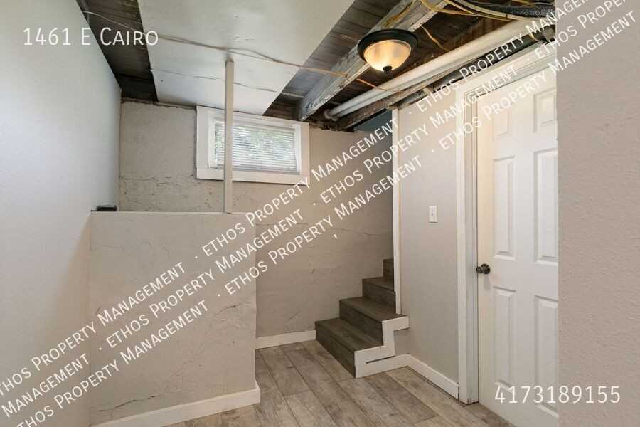 1461 E Cairo St - Photo 7 of 16