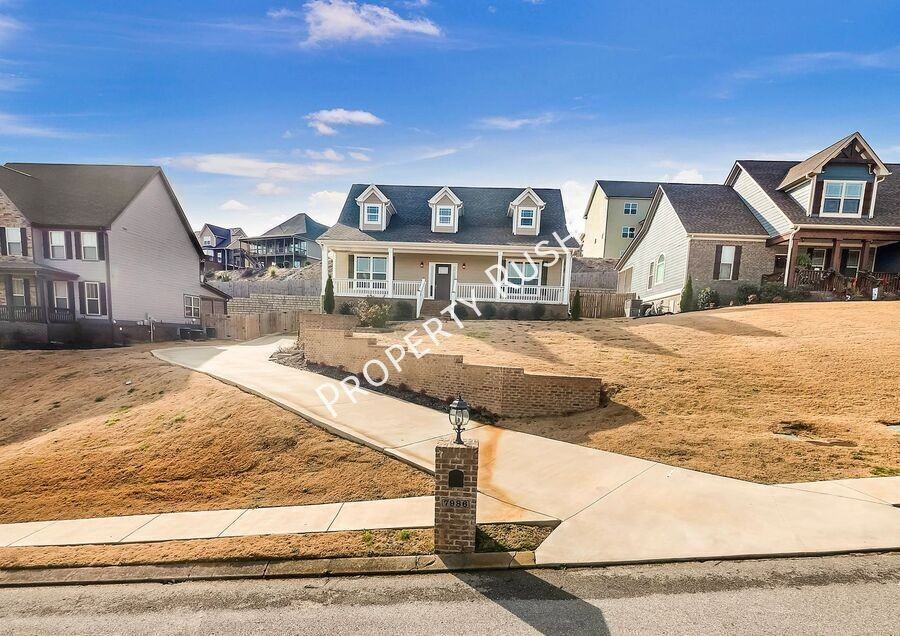7986 Burgundy Cir - Photo 3 of 31