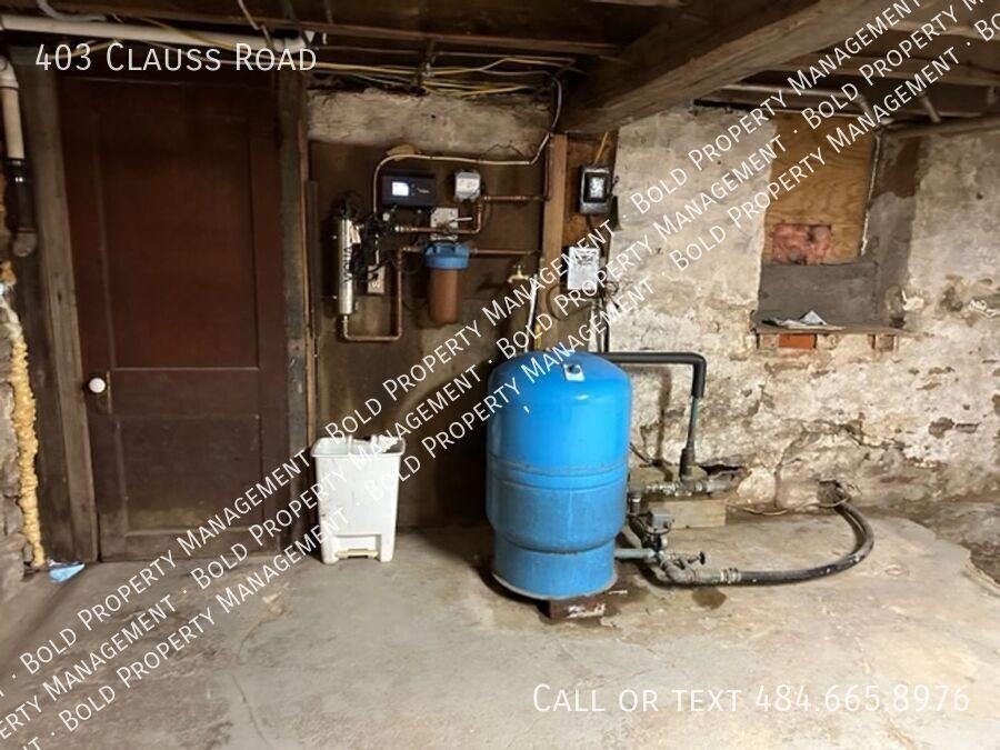 403 Clauss Rd - Photo 3 of 23