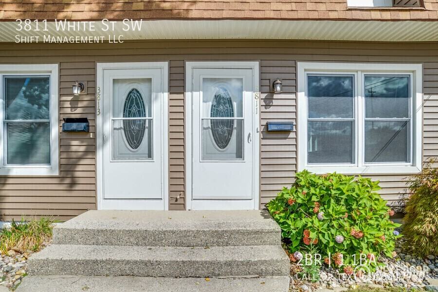 3811 White St Sw - Photo 4 of 23