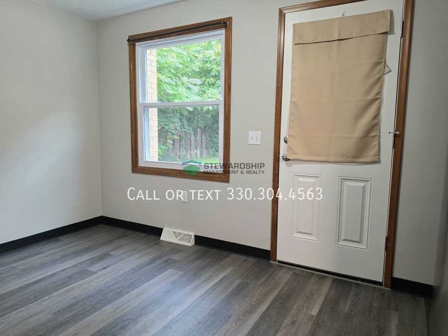 1740 Harvard Ave Nw - Photo 4 of 27