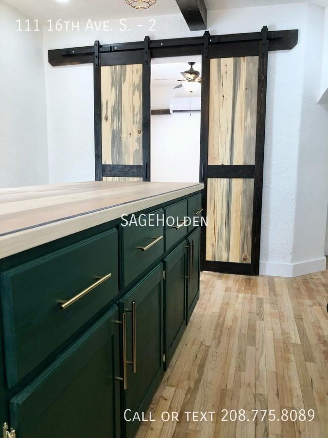111 16th Ave S #2 - Photo 6 of 24