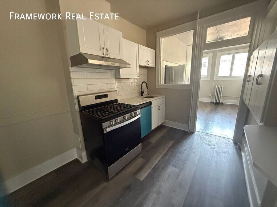 2760 E 14th Ave #9 - Photo 5 of 12