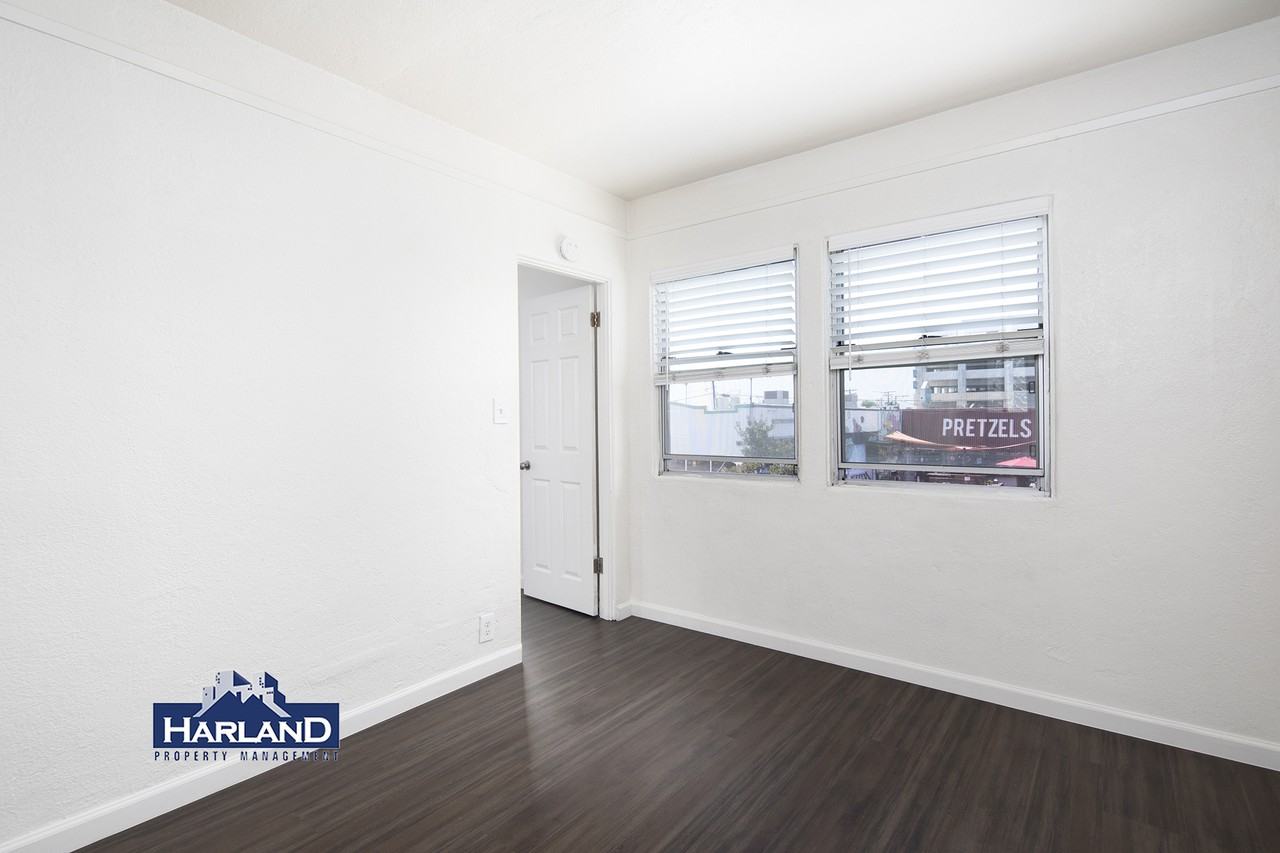 3809 Ray St - Photo 7 of 12