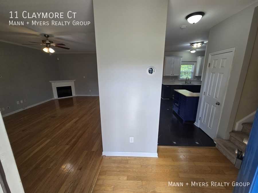 11 Claymore Ct - Photo 4 of 42