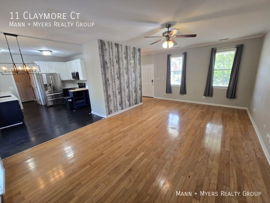 11 Claymore Ct - Photo 6 of 42