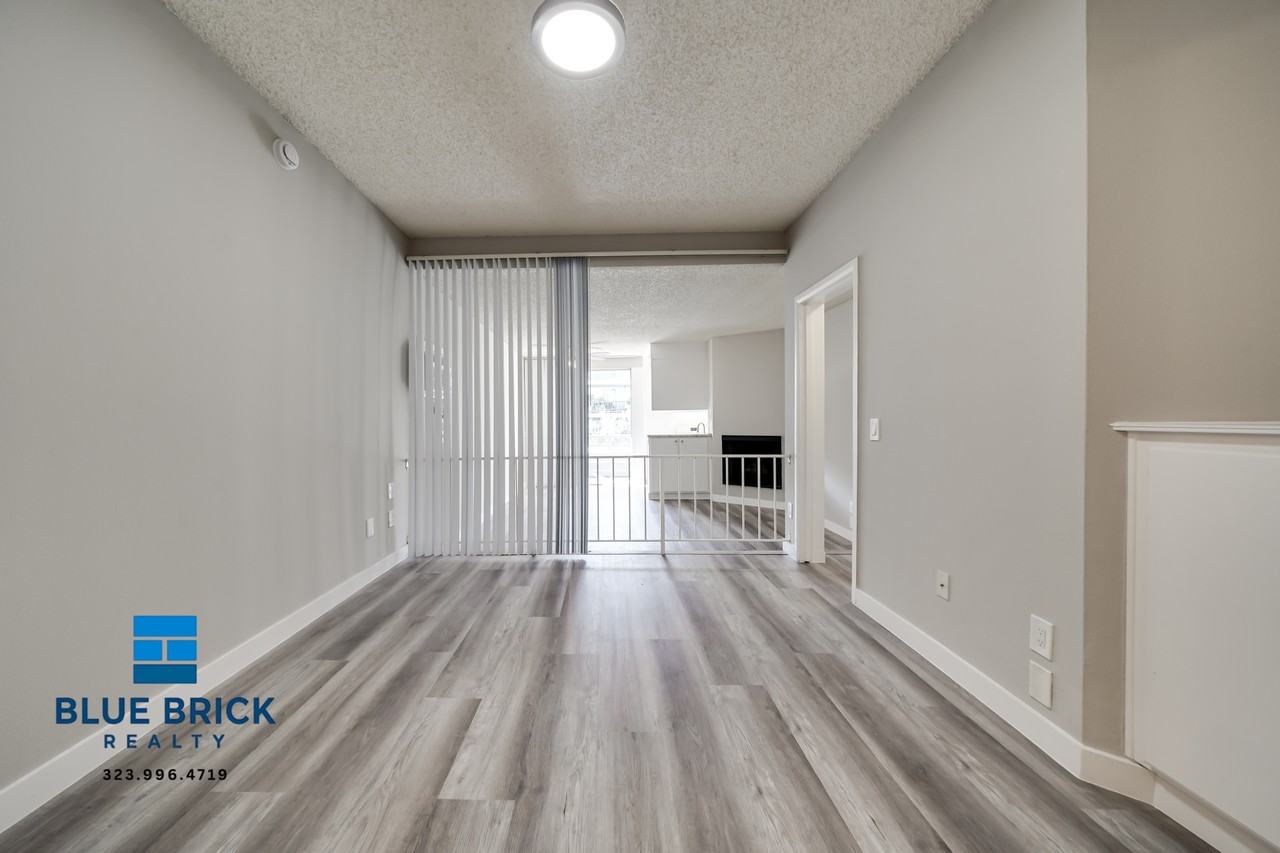 8430 Cedros Ave #107 - Photo 3 of 17