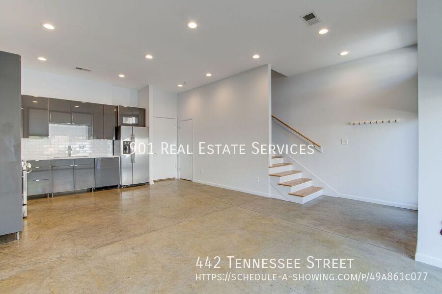 442 Tennessee St - Photo 7 of 27