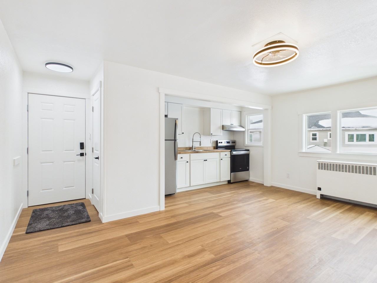 926 Gilmore St #C - Photo 2 of 13