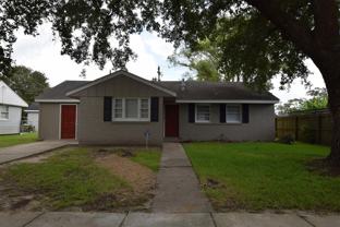 3513 Monroe St - Photo 1 of 1