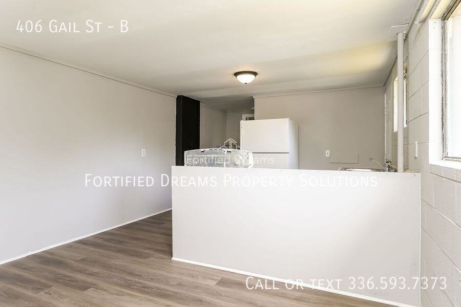 406 Gail St #B - Photo 4 of 26