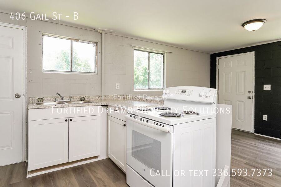 406 Gail St #B - Photo 5 of 26