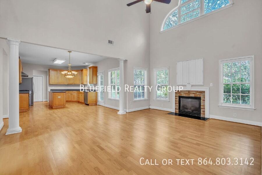 343 Rhapsody Ln - Photo 5 of 33