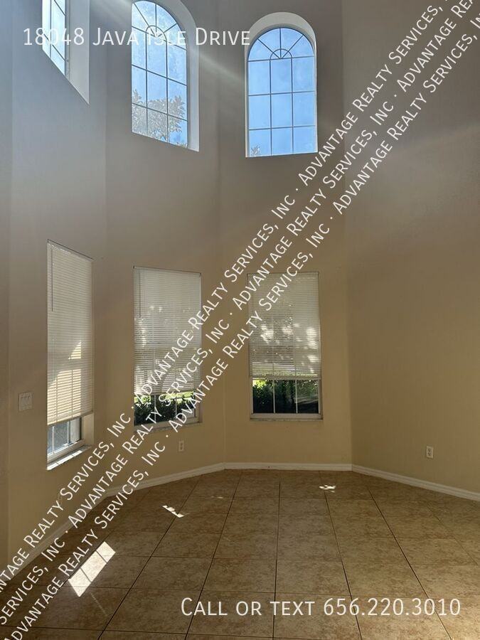 18048 Java Isle Dr - Photo 2 of 22