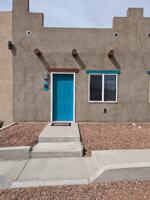 featured image of 651 S Union St #11