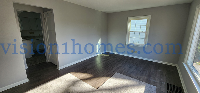 2076 W Wayne St - Photo 2 of 22