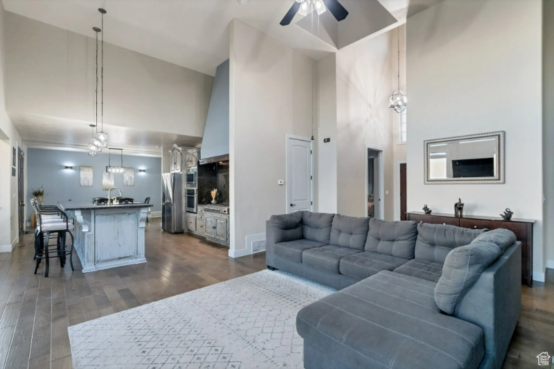 1189 W Fallow Way - Photo 4 of 19