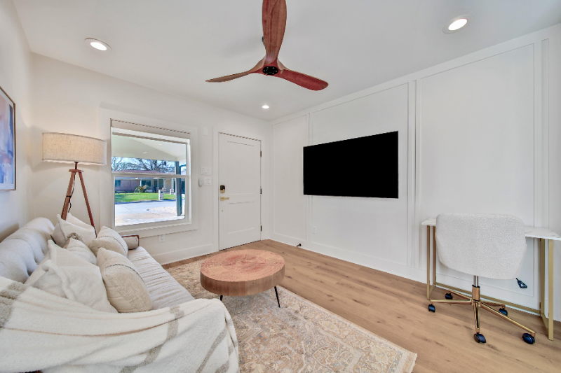 5515 Cannonway Dr #B - Photo 5 of 20