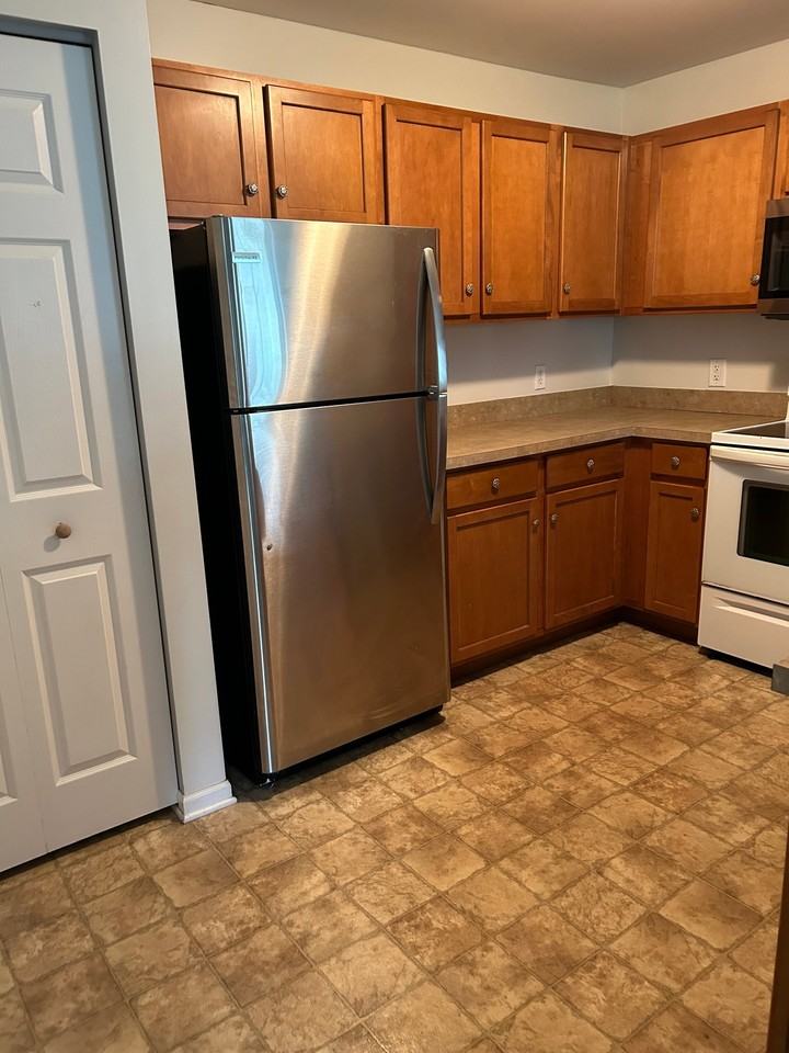 132 Bertram Dr #A - Photo 6 of 10