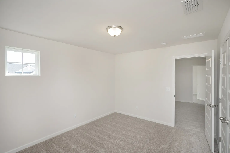 5401 Zinnia Ln - Photo 6 of 17