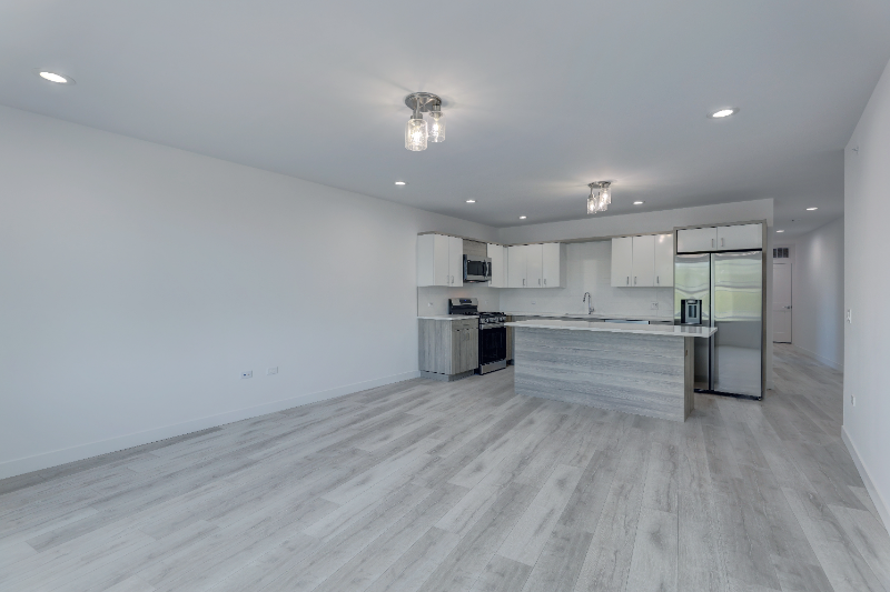 8110 Lincoln Ave #3E - Photo 6 of 12
