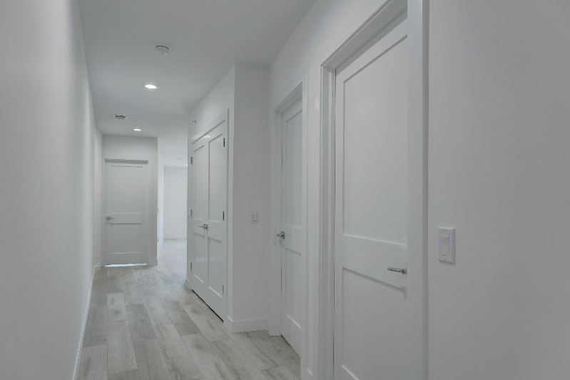 8110 Lincoln Ave #3E - Photo 7 of 12