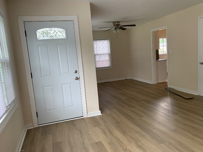 631 Willow Dr - Photo 5 of 36