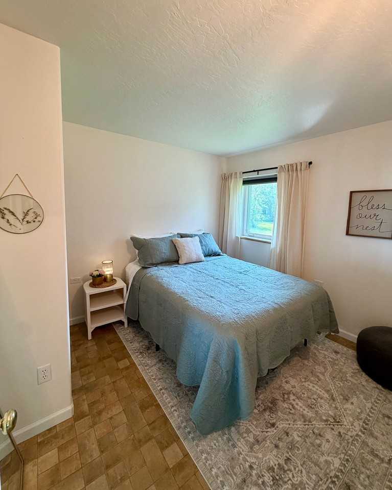 12100 E Woodstock Dr #3 - Photo 7 of 10