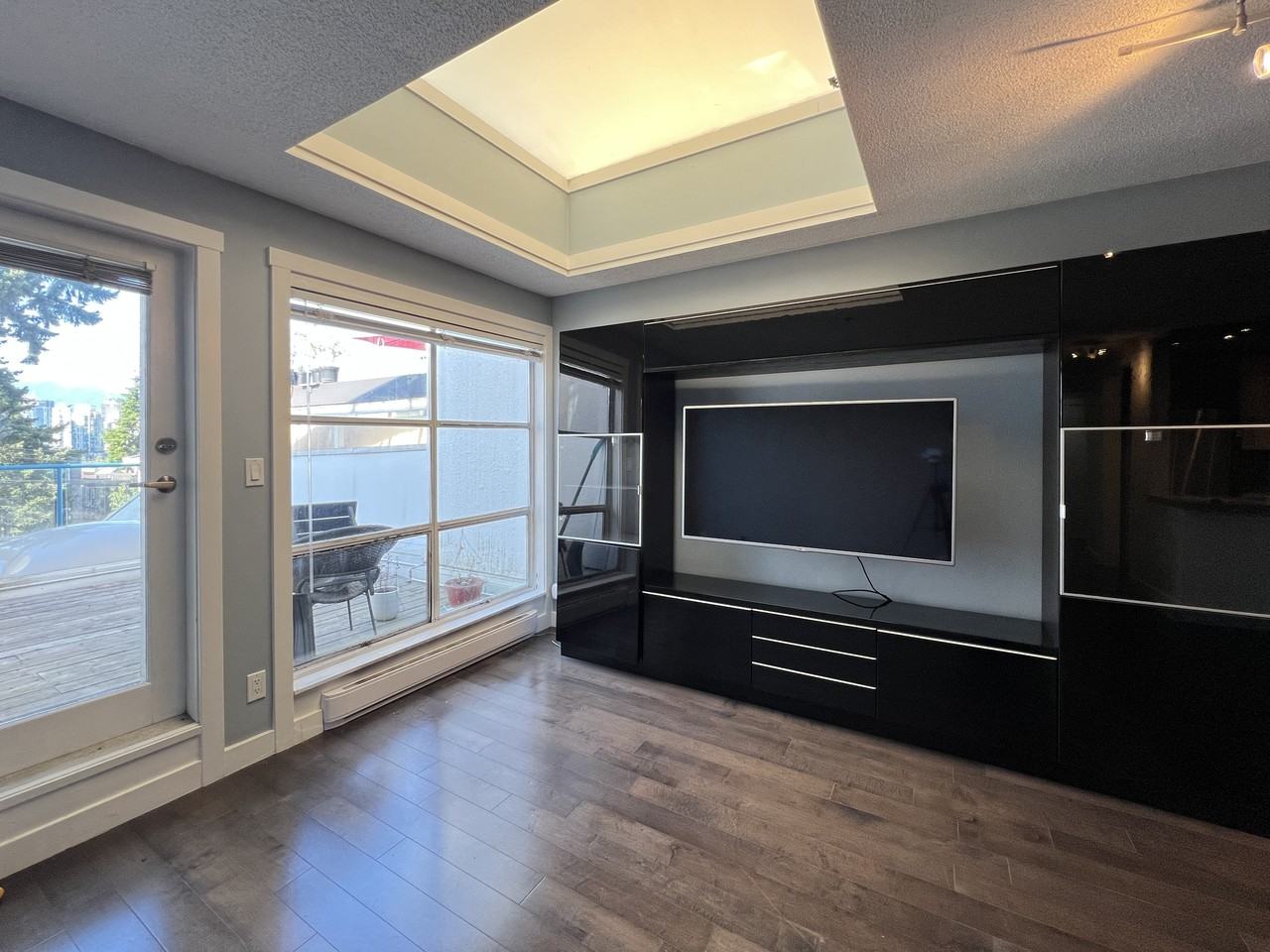 1038 West 7th Avenue #X - Photo 5 of 12