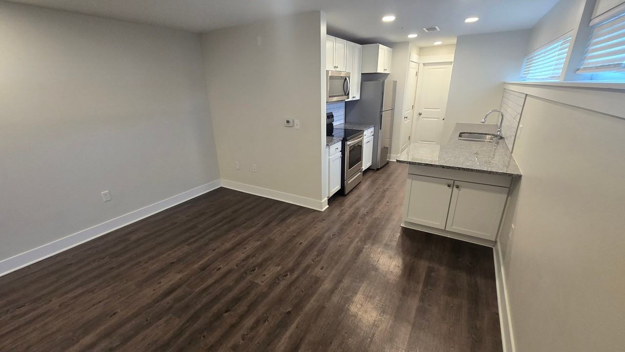 5211 E 112th Ter #106 - Photo 2 of 13