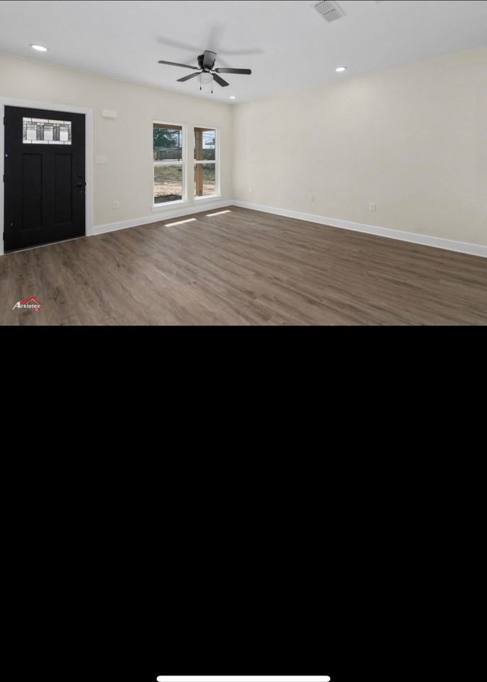 3219 Stone Rd - Photo 3 of 15
