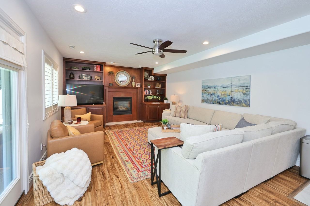 995 E Mobina Ct - Photo 6 of 31