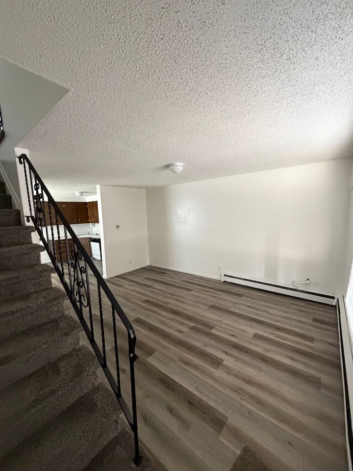 770 En #770N275E - Photo 6 of 6