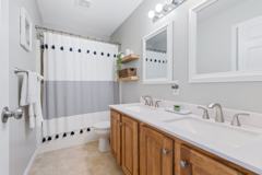 622 Royal View Dr - Photo 1 of 1
