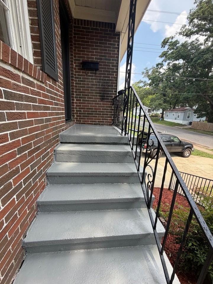 4614 Avenue I - Photo 2 of 17
