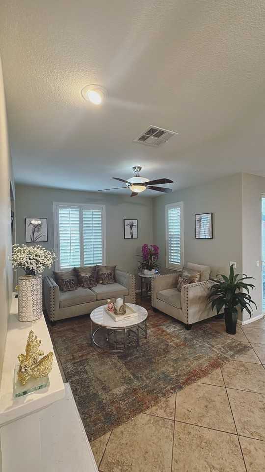 35739 Plume Ln - Photo 4 of 16