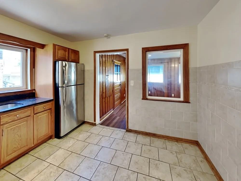 3110 N Austin Ave - Photo 4 of 9