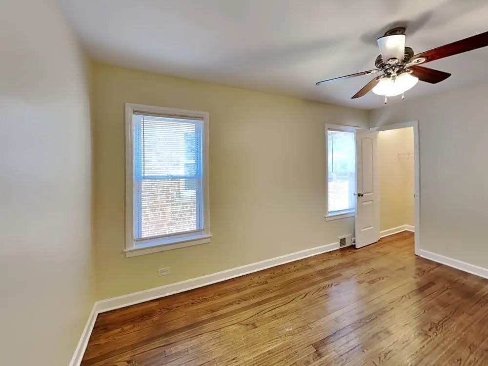 3110 N Austin Ave - Photo 6 of 9