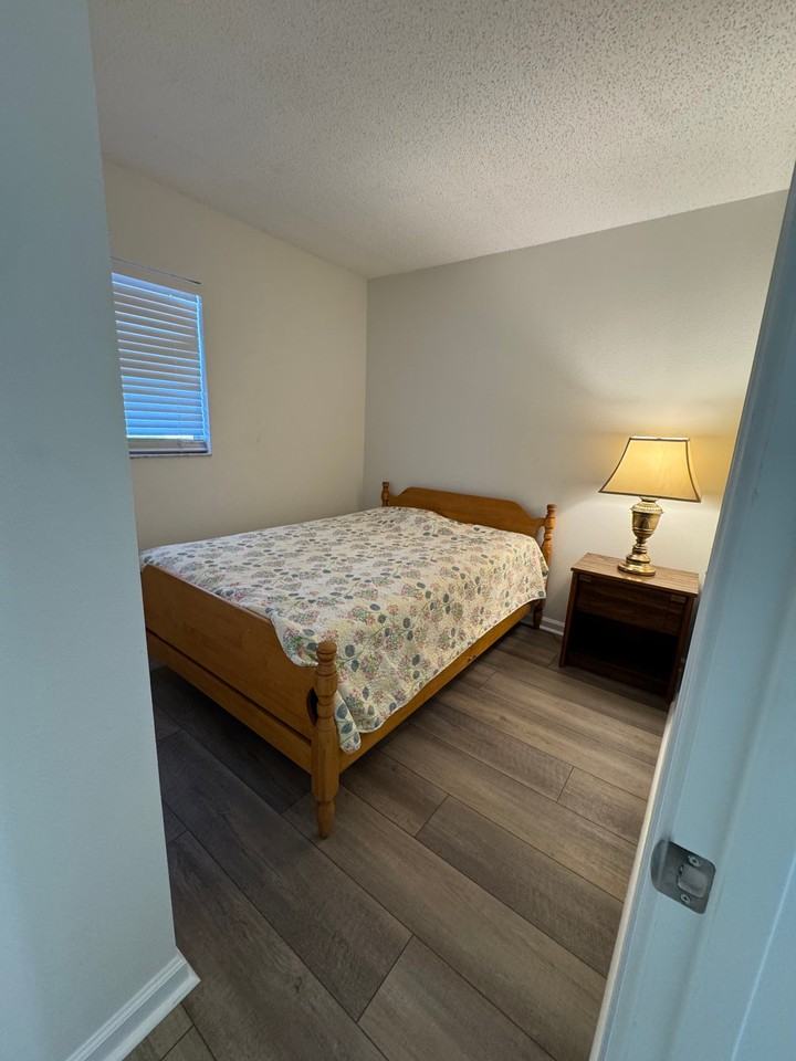 8440 Old Post Rd #102 - Photo 4 of 20