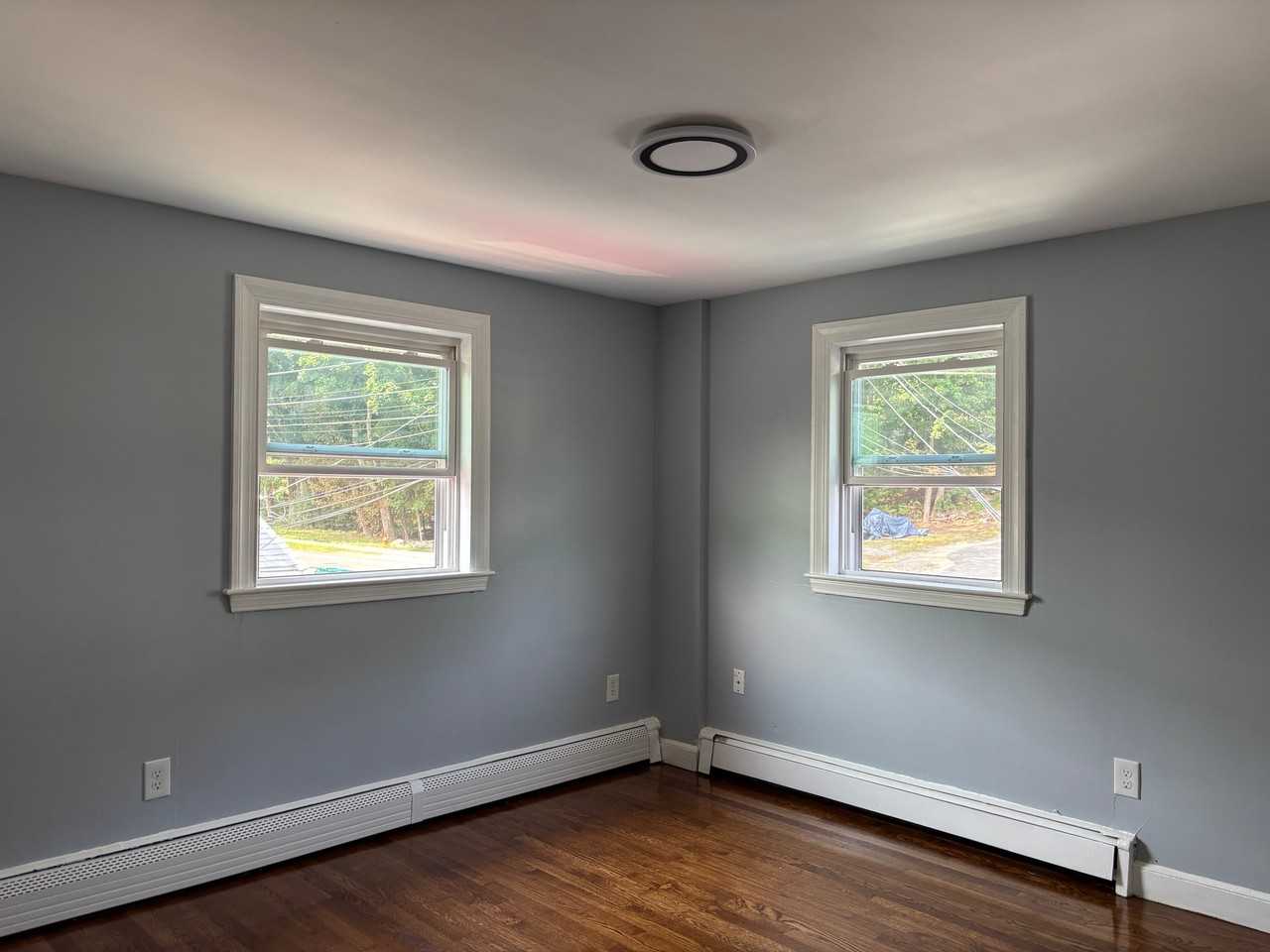 240 Washington St #3 - Photo 4 of 8